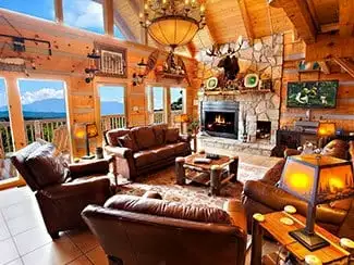 Large group cabin in Pigeon Forge with mountain view