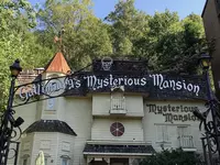 halloween in gatlinburg at the mysterious mansion